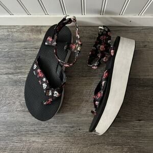 Teva Persimmon Black Floral Platform Sandals Size 8 Chunky Thong Ankle Strap